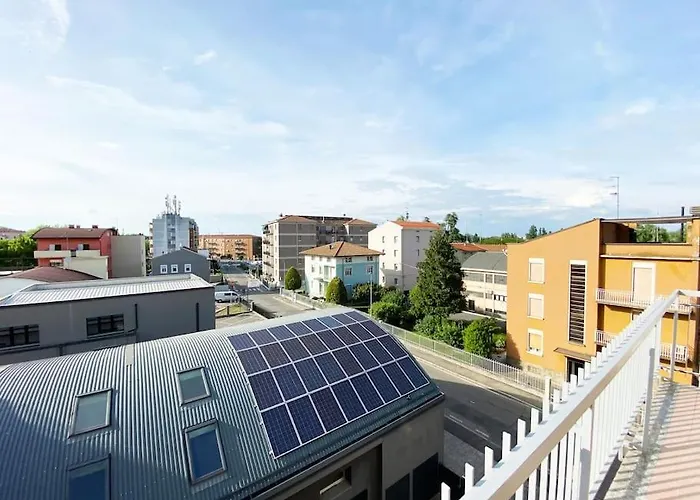 Vicino Parco Ducale Apartment